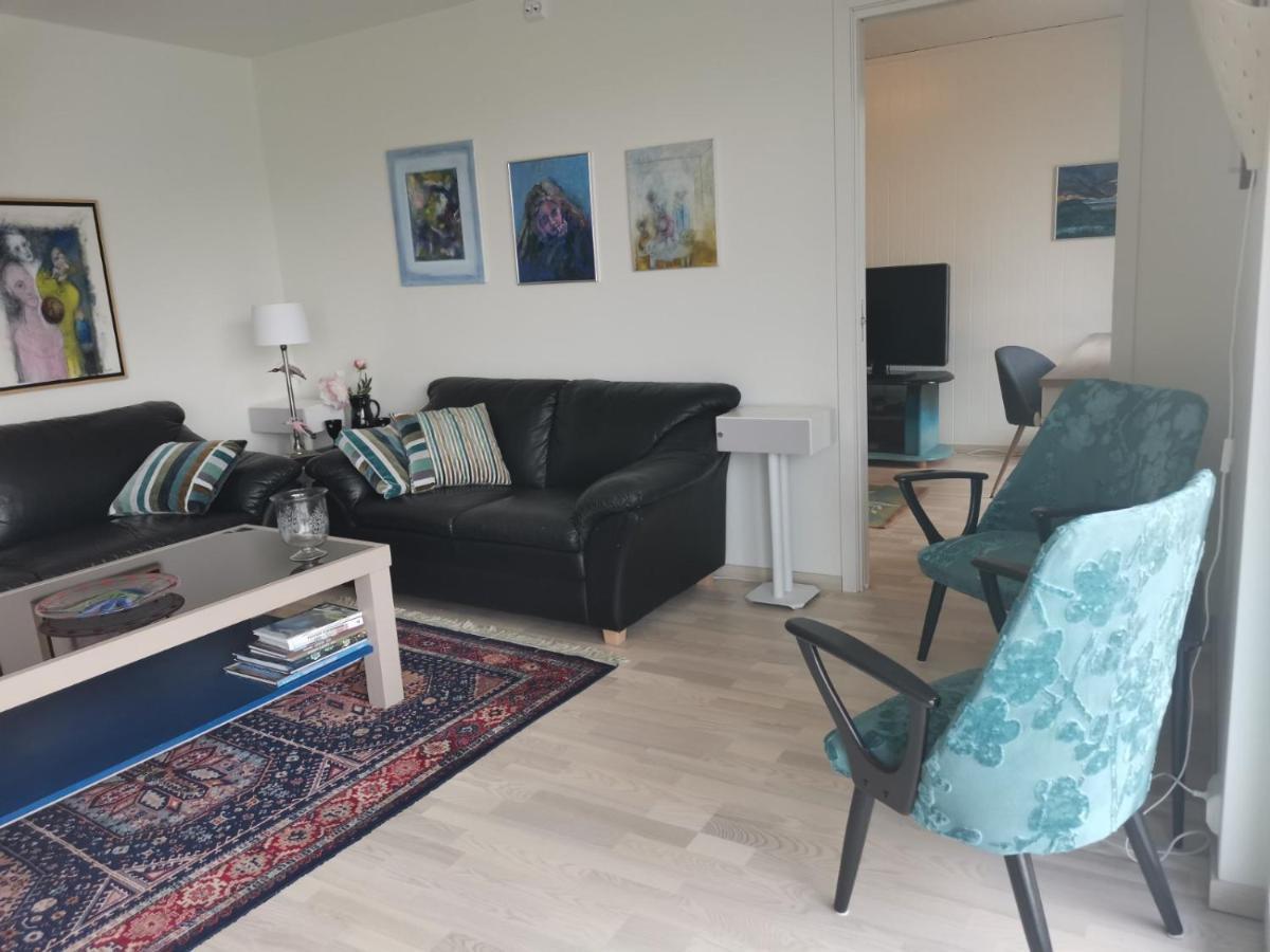 Karlotte'S Apartment Ballstad Eksteriør billede